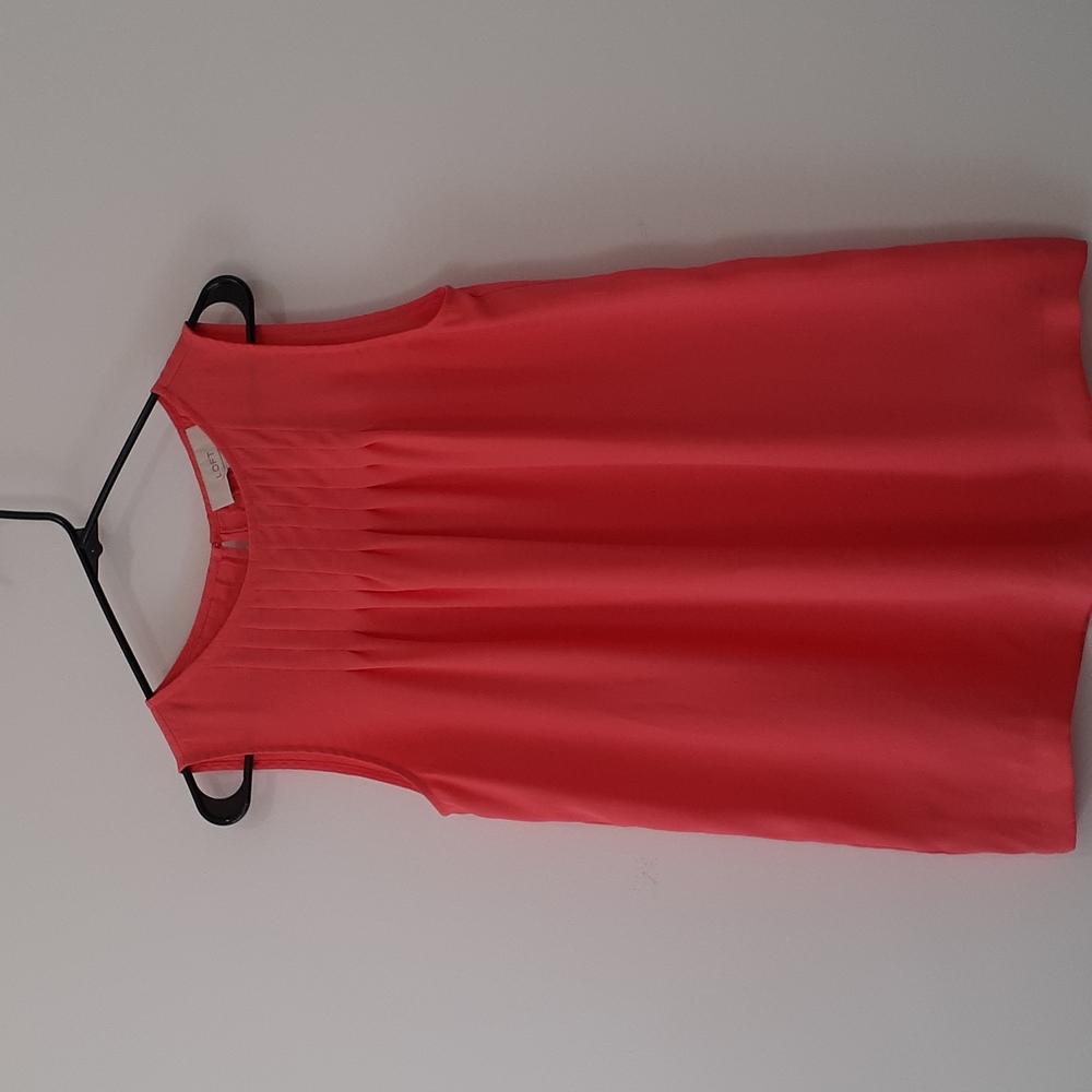 Ann Taylor Loft Sleveless Top
